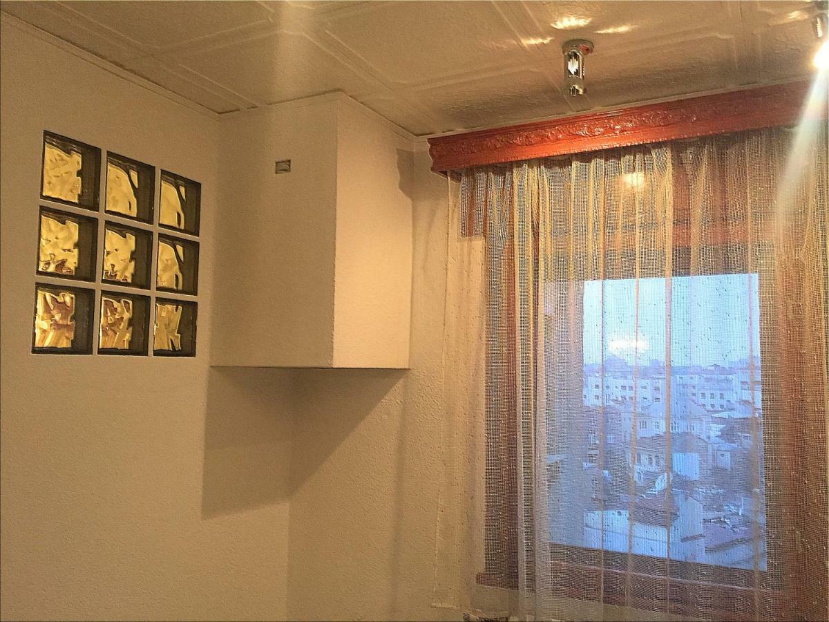 One Bedroom Apartment French Embassy Bucharest Exterior photo